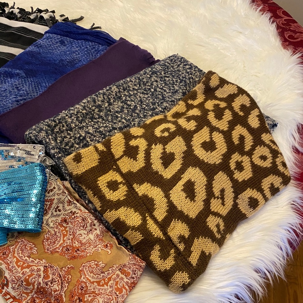 Bundle of 8 scarves (silver and blue sparkly ones were already sold separately)